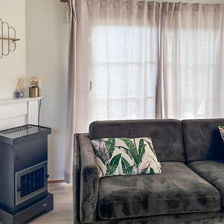Lovely Home In Tzummarum With Wifi Екстериор снимка